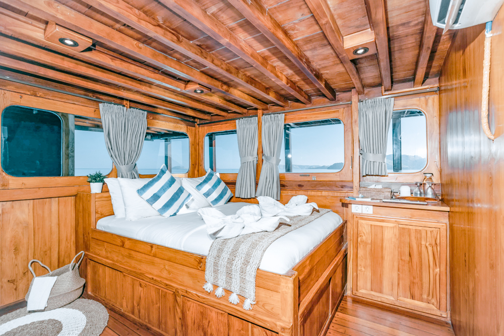 Adishree Yachtfoto 3