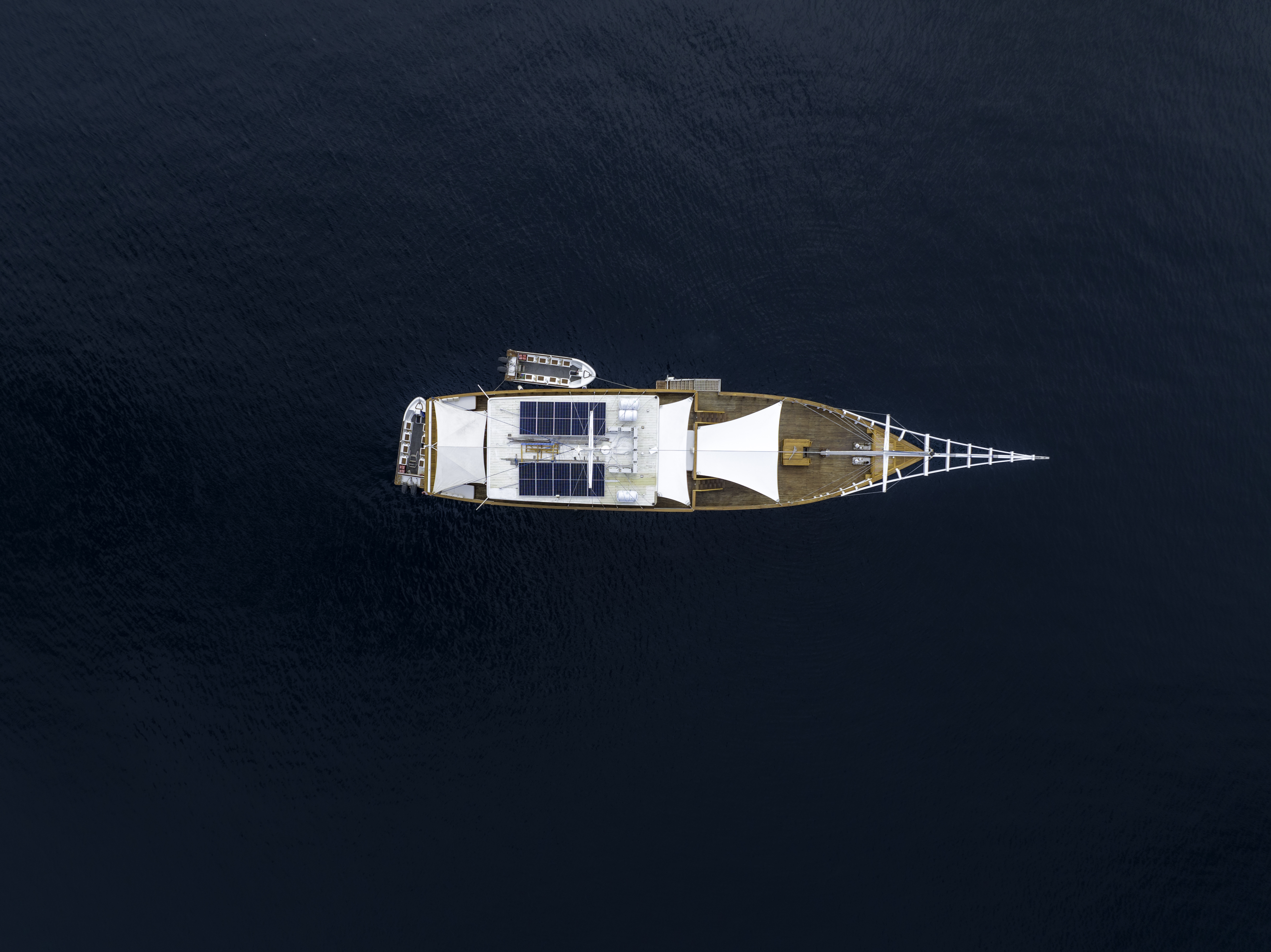 Fenides yacht photo 2