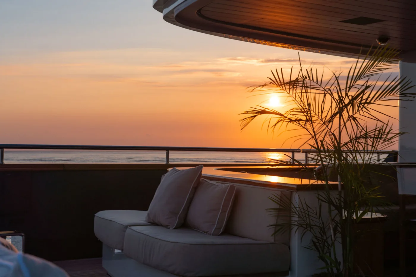Galileo yacht photo 8