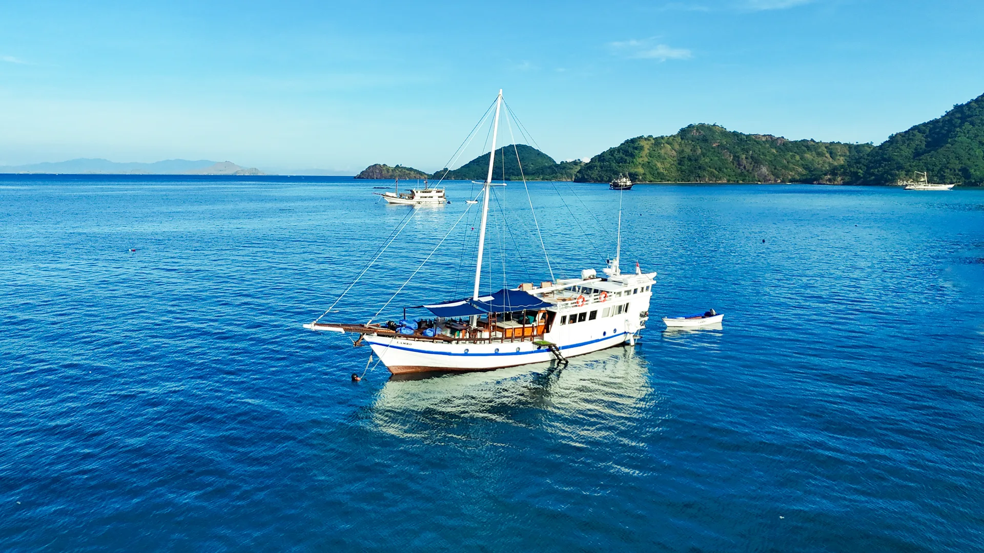 Lambo — private dive yacht charter in Raja Ampat, Indonesia