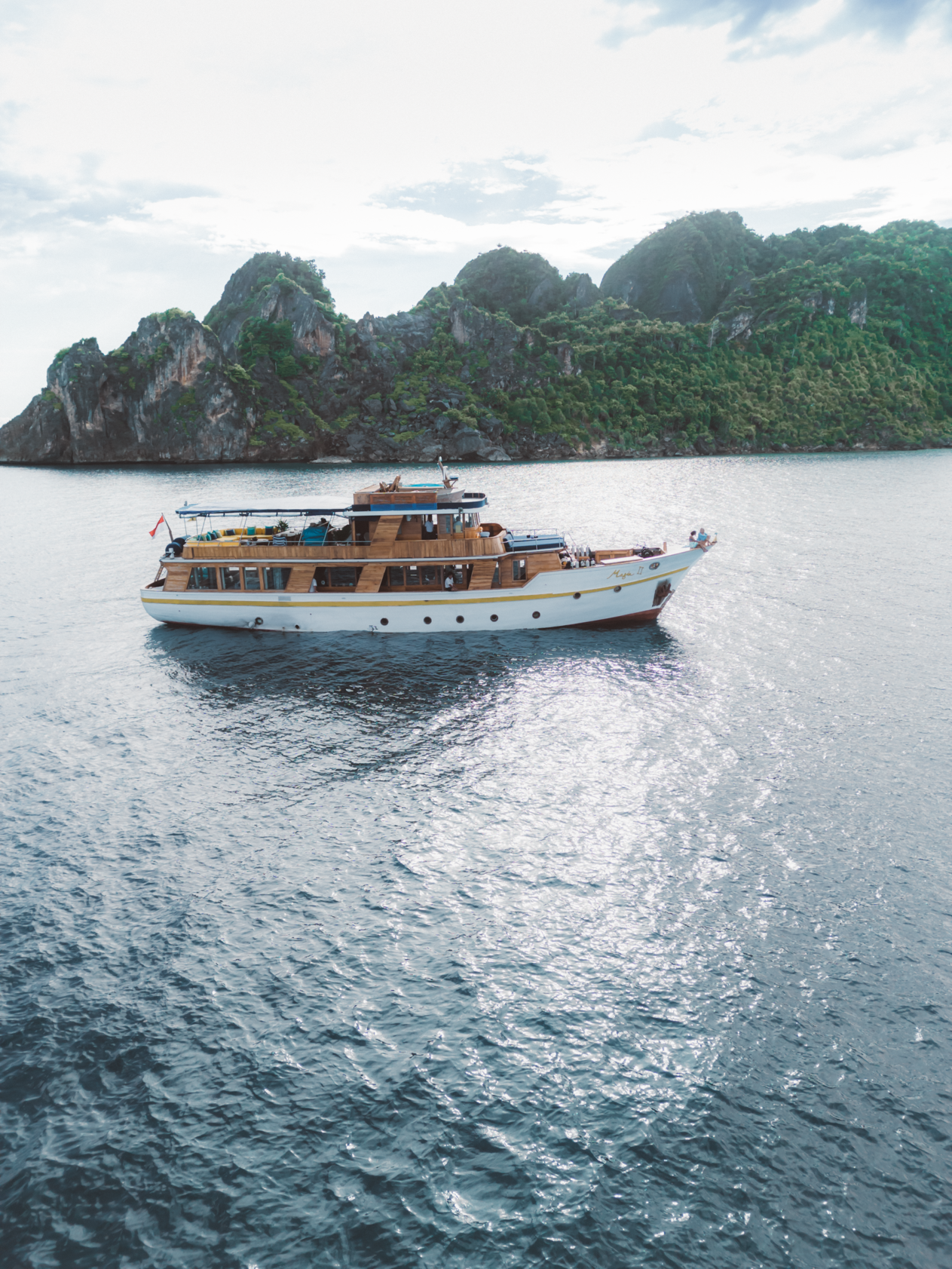 Magia II yacht photo 8