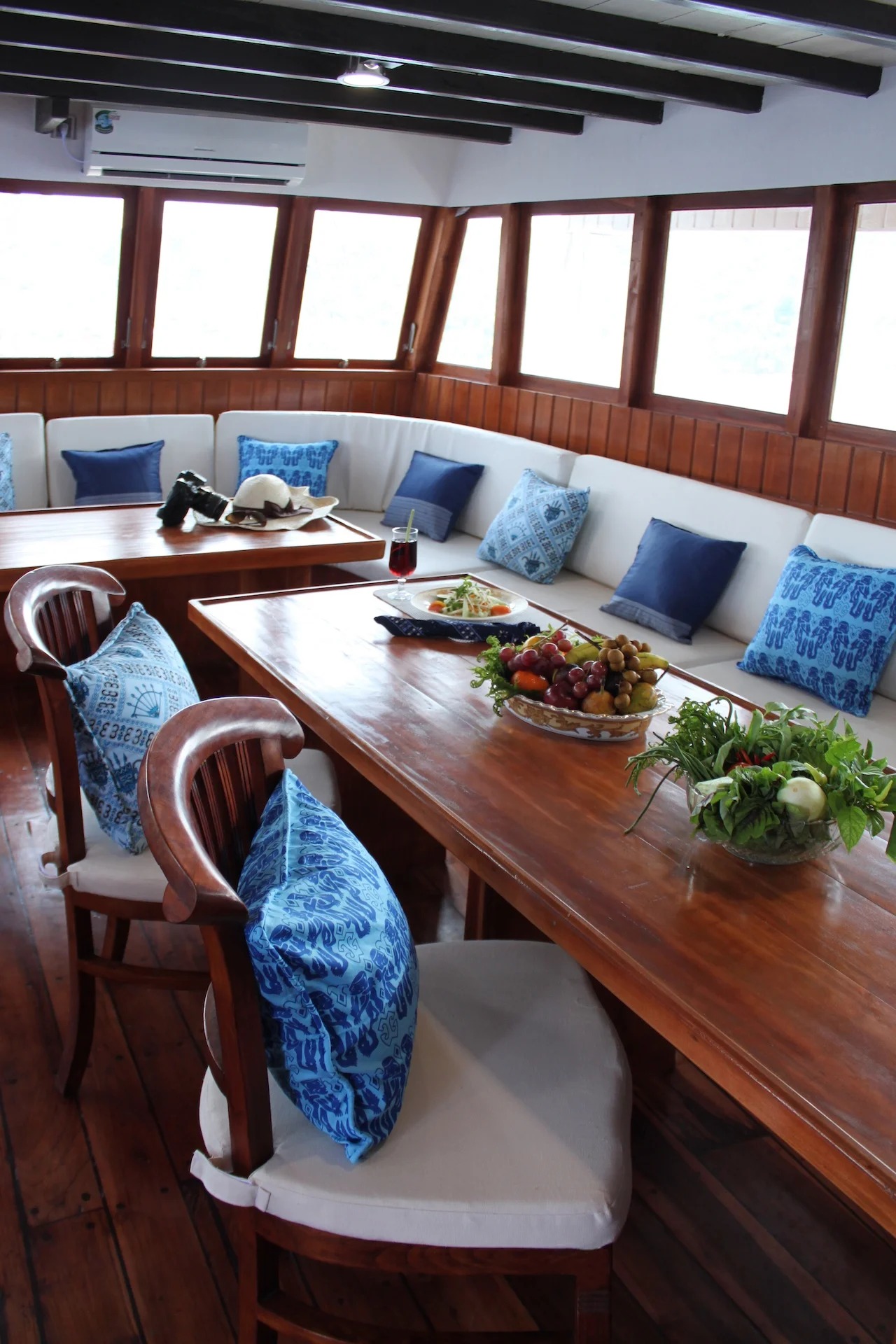 Pearl of Papua yacht photo 8