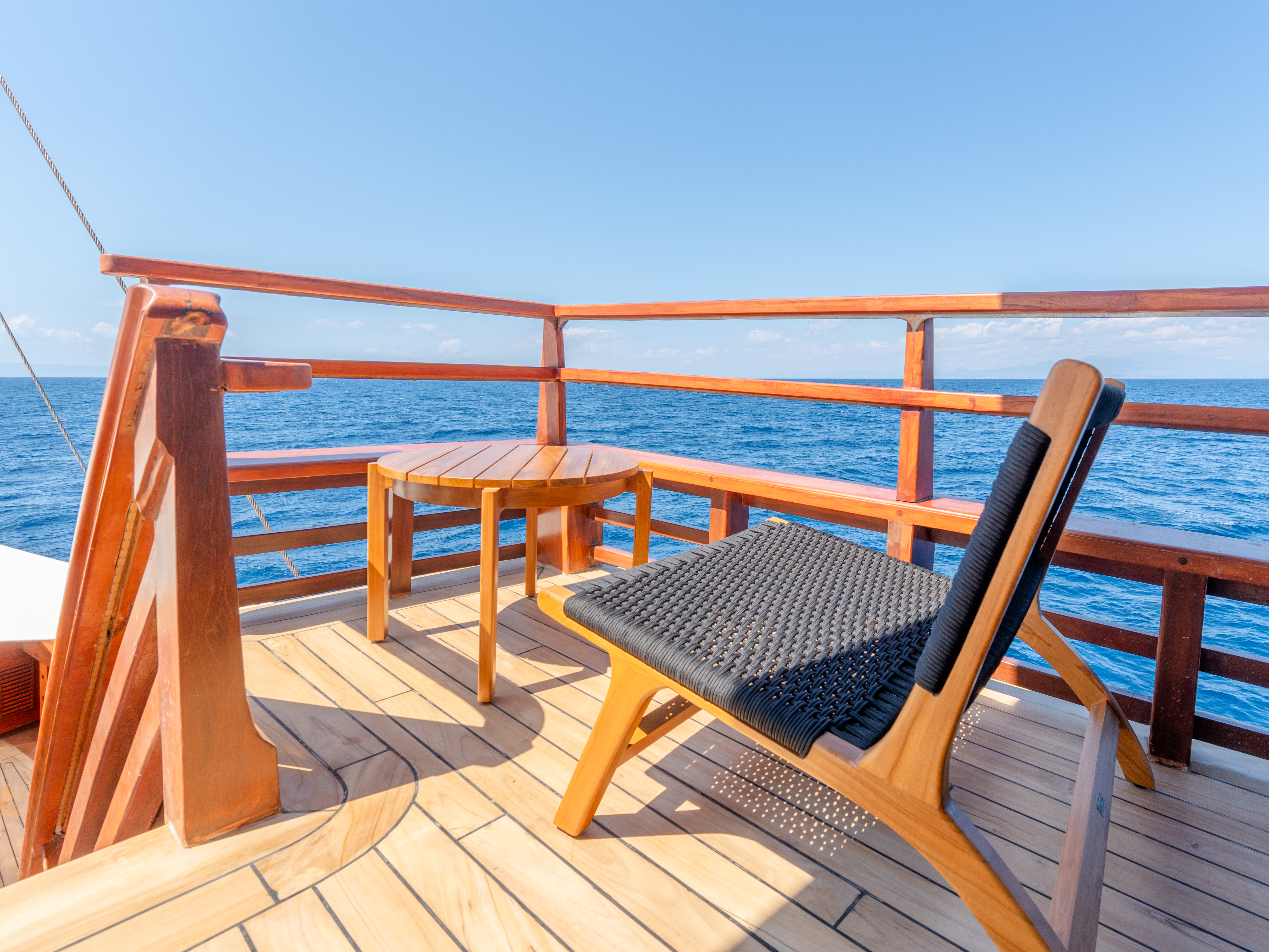 Sanctuary yacht photo 2