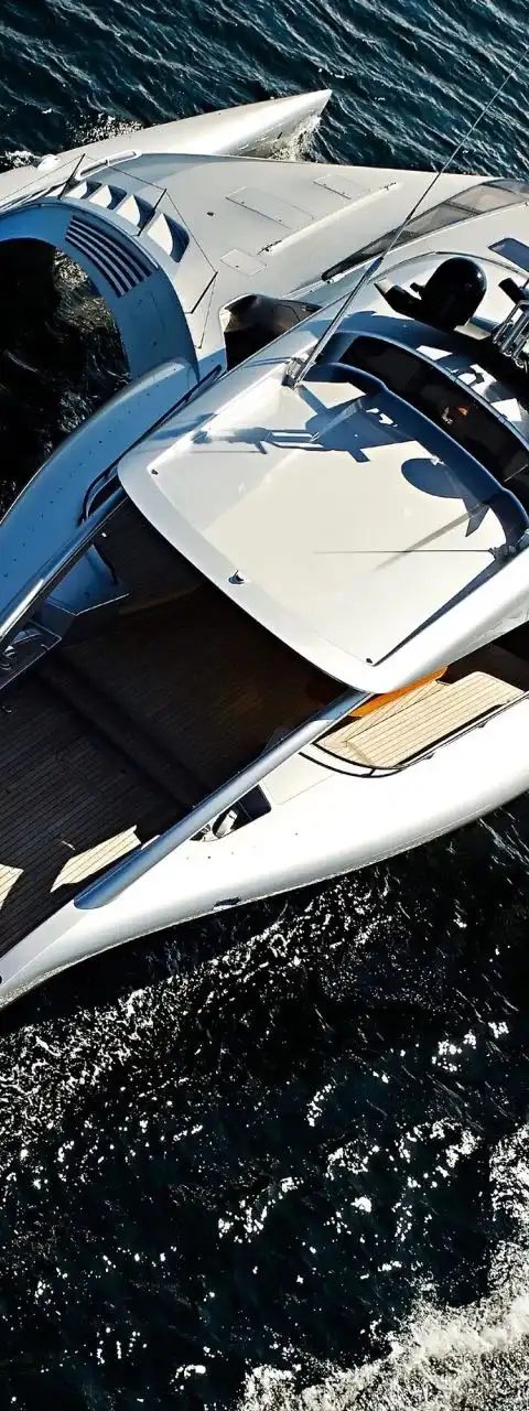 Adastra exterior photo