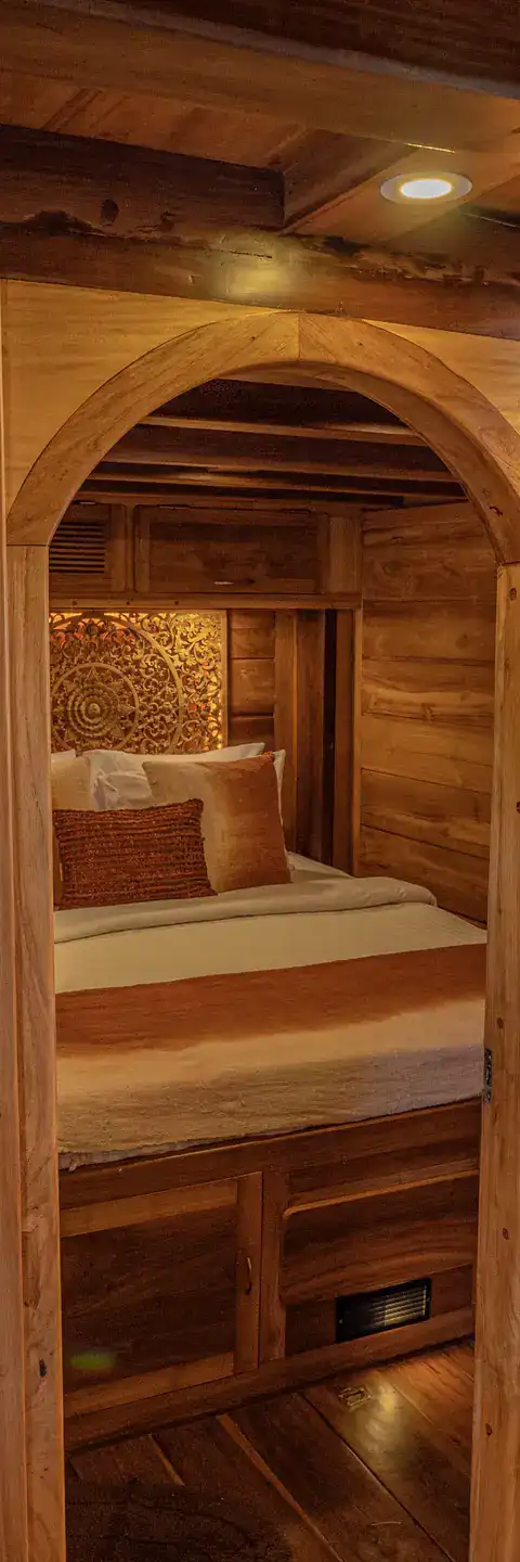 Anne Bonny cabins photo