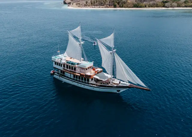 Kayra private yacht exterior