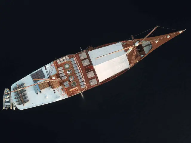 Prana by Atzaro private yacht exterior