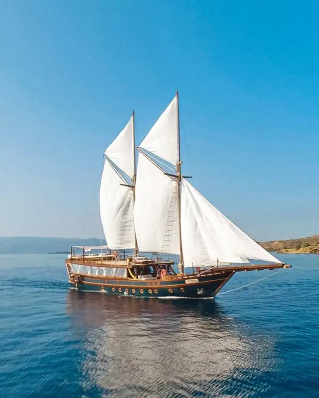Sanya luxury yacht charter Indonesia